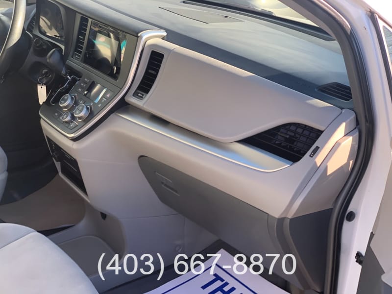 Toyota Sienna 2015 price $24,995