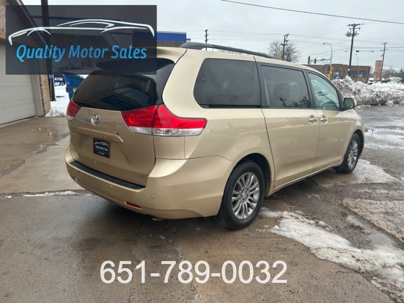 Toyota Sienna 2012 price $11,999