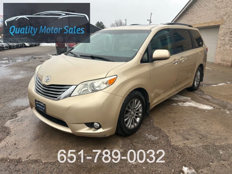 Toyota Sienna 2012 price $11,999