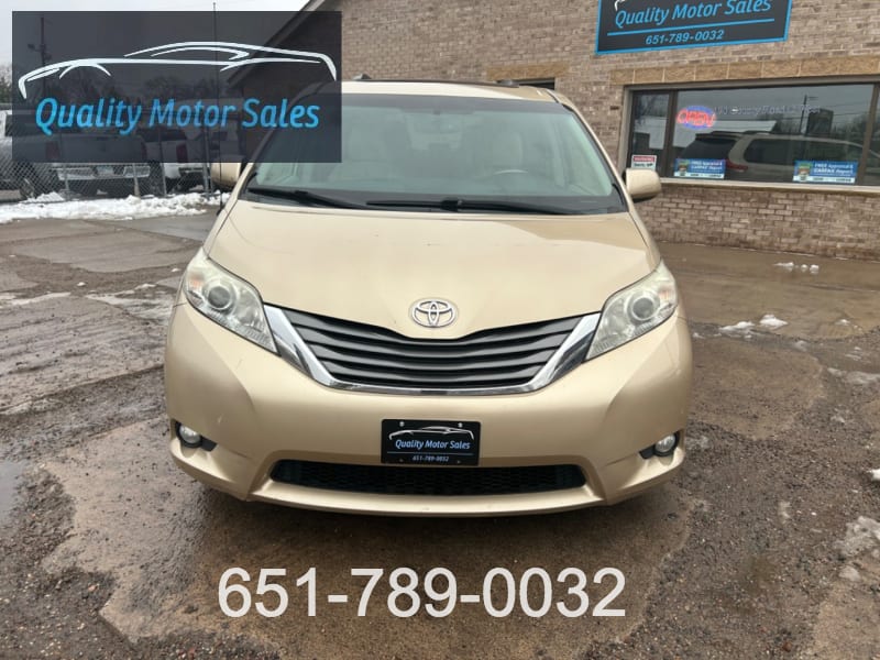 Toyota Sienna 2012 price $11,999