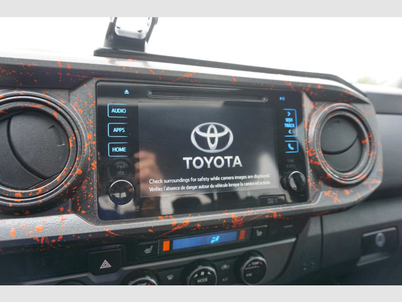 Toyota Tacoma 2016 price $29,995