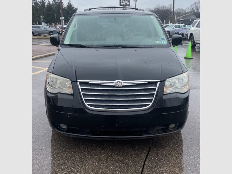 CHRYSLER TOWN & COUNTRY 2010 price $5,990