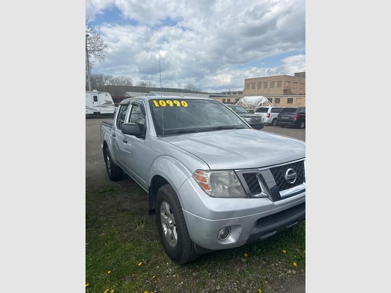 NISSAN FRONTIER 2012 price $10,990