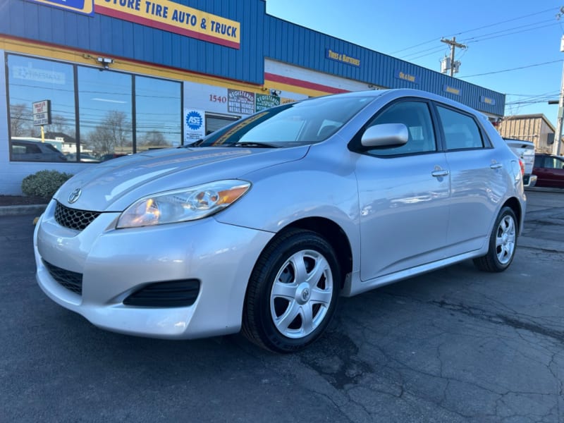 Toyota Matrix 2009 price $7,995