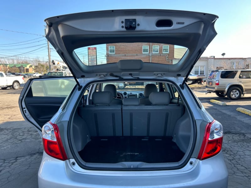 Toyota Matrix 2009 price $7,995