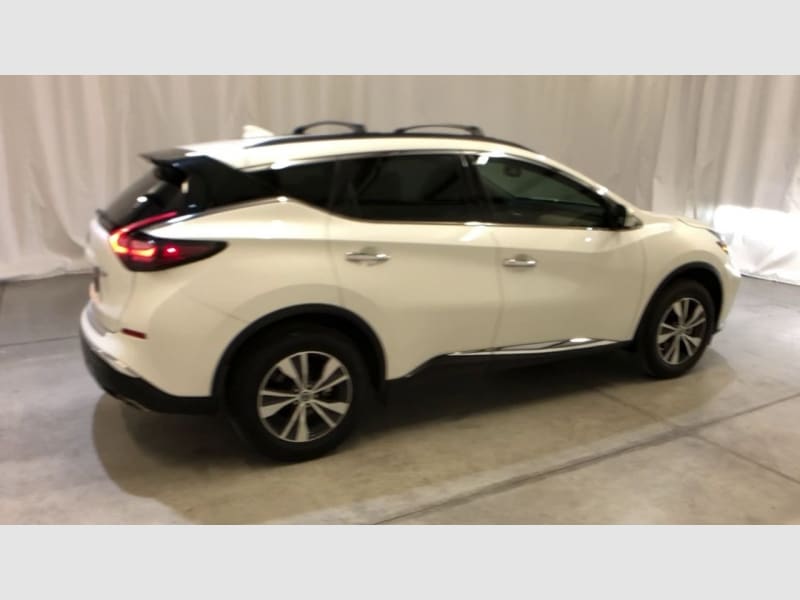 Nissan Murano 2020 price Call for Pricing.