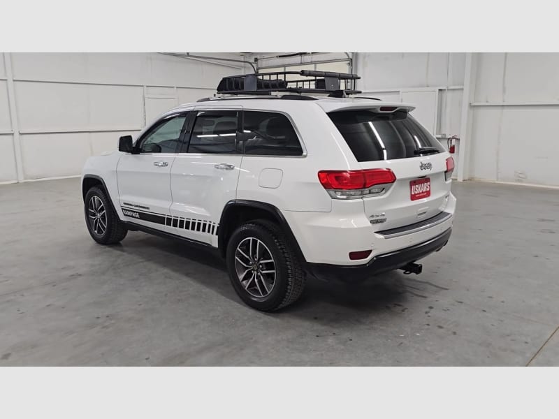 Jeep Grand Cherokee 2017 price $20,250