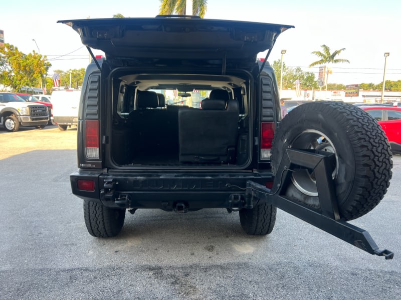 Hummer H2 2006 price $8,699