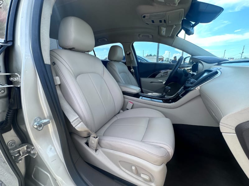 Buick LaCrosse 2015 price $4,699