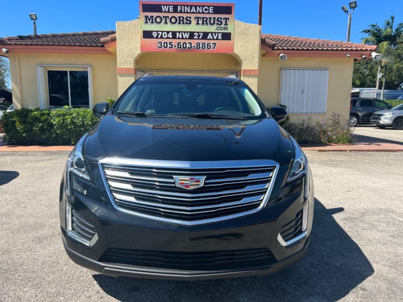 Cadillac XT5 2017 price $10,799