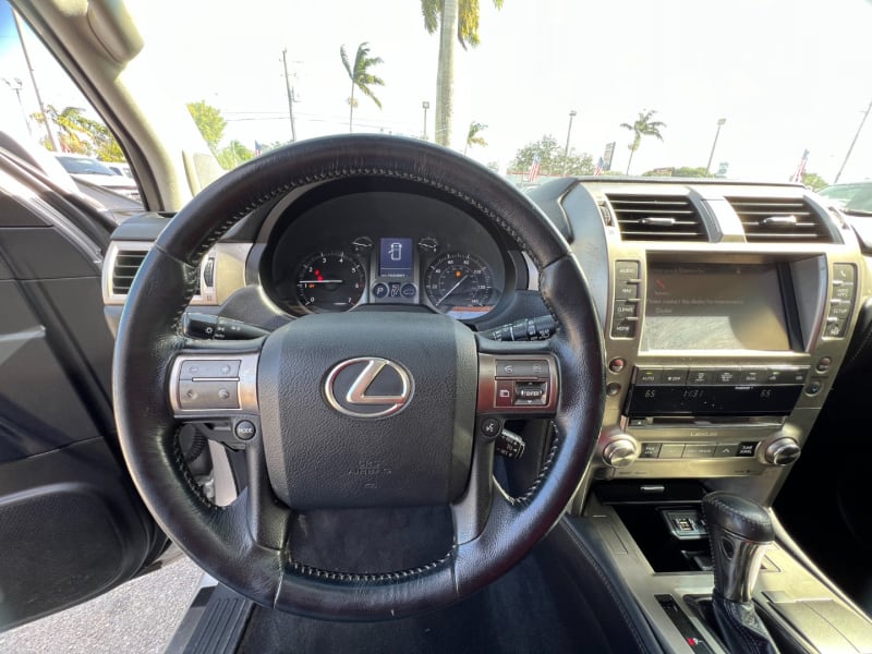 Lexus GX 460 2014 price $17,299