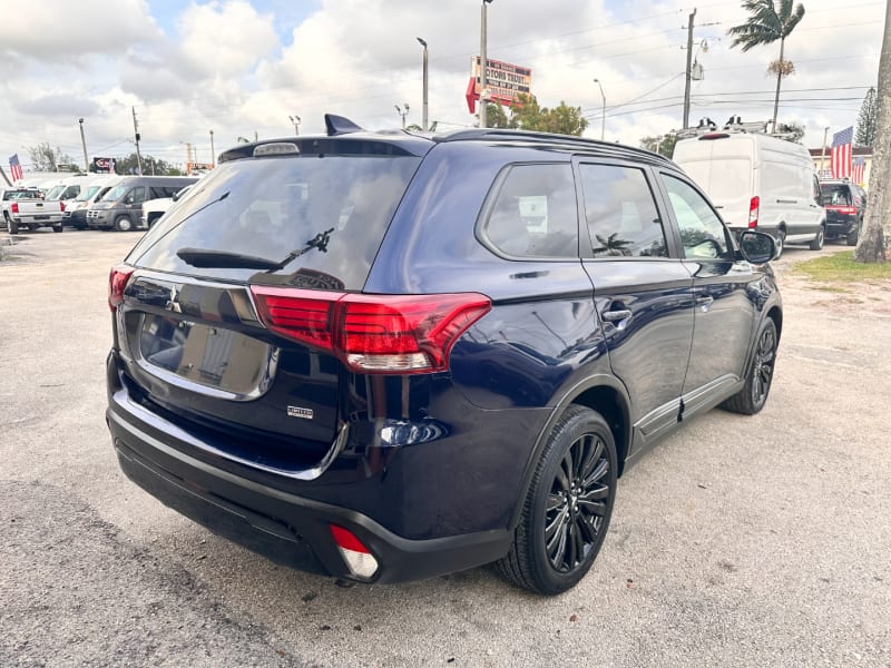 Mitsubishi Outlander 2020 price $9,299