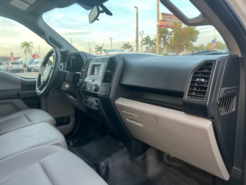 Ford F-150 2019 price $17,999