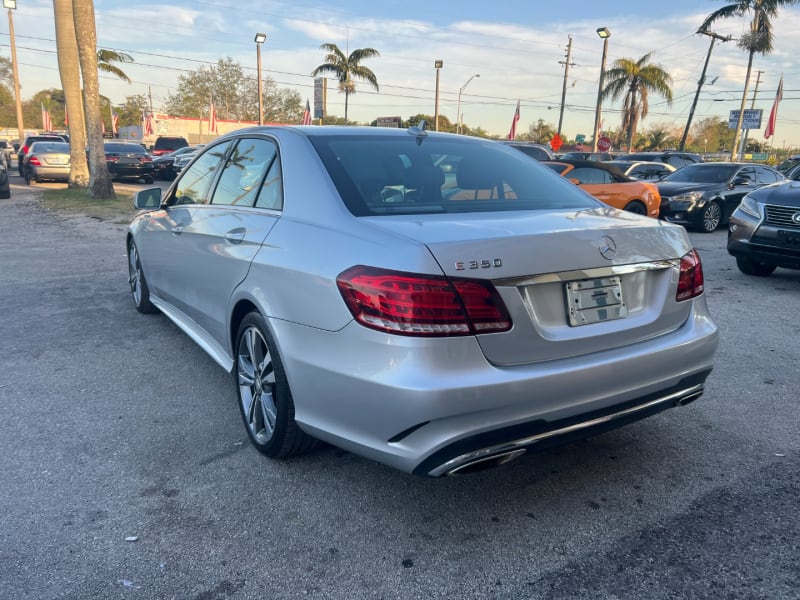 Mercedes-Benz E-Class 2014 price $10,999