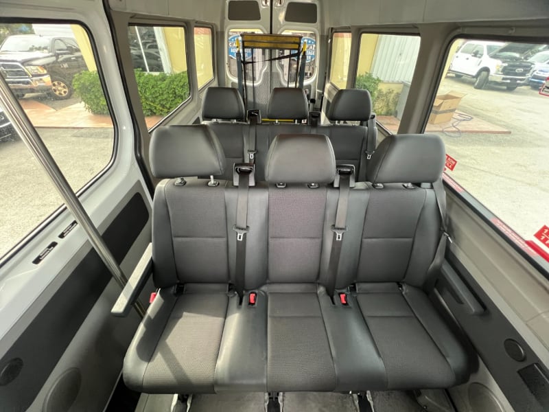 Mercedes-Benz Sprinter Passenger Van 2017 price $30,999