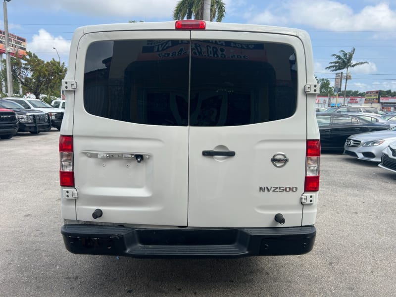 Nissan NV Cargo 2017 price $9,999