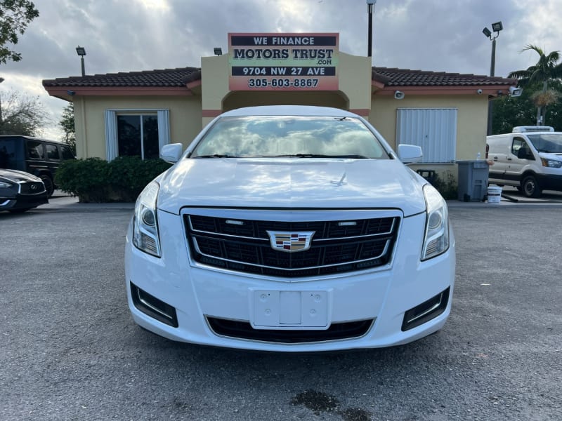 Cadillac XTS 2016 price $31,999