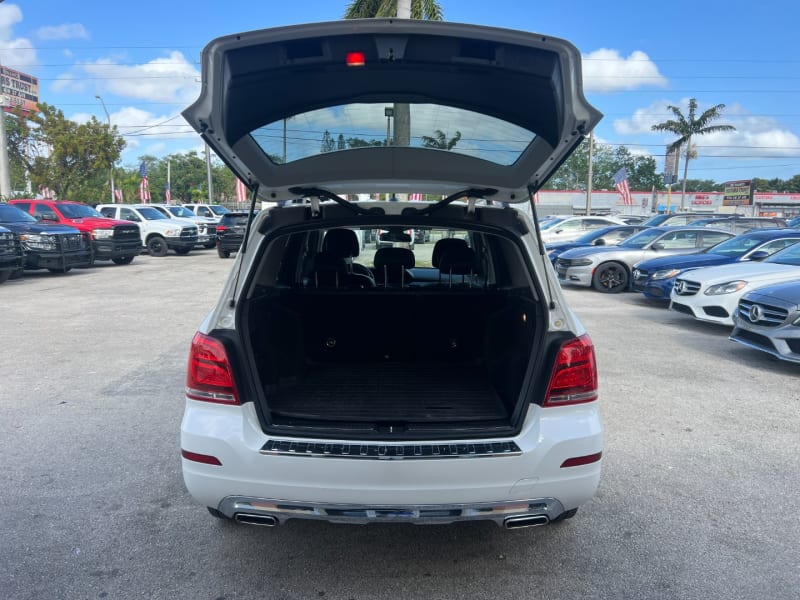 Mercedes-Benz GLK-Class 2015 price $10,299