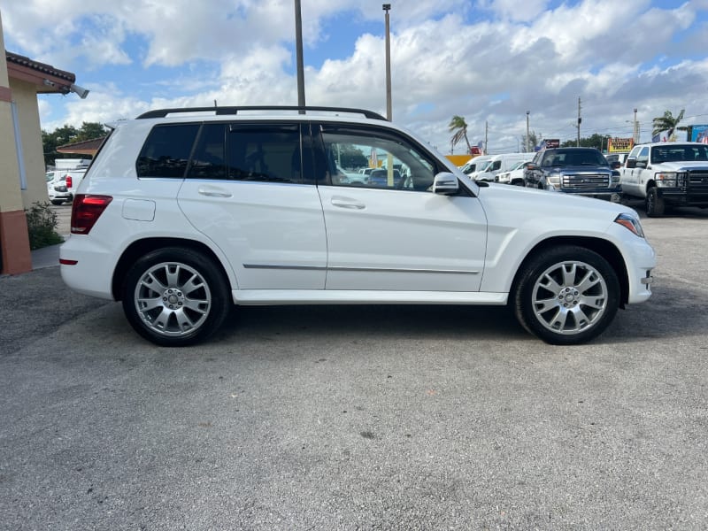 Mercedes-Benz GLK-Class 2015 price $10,299