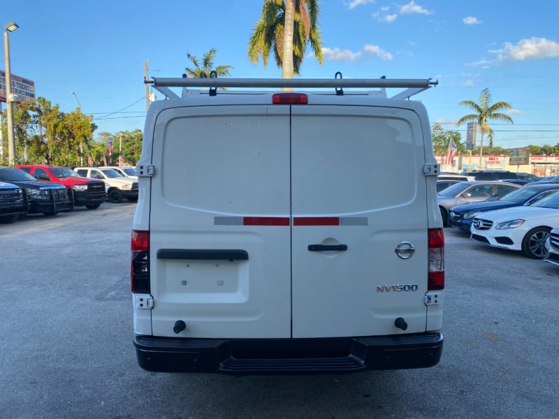 Nissan NV Cargo 2018 price $9,999