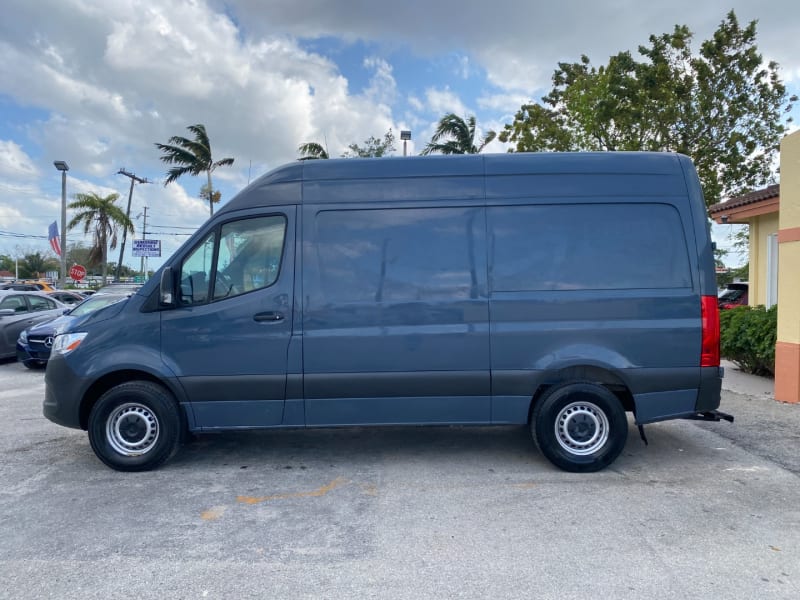 Mercedes-Benz Sprinter Cargo Van 2019 price $23,999