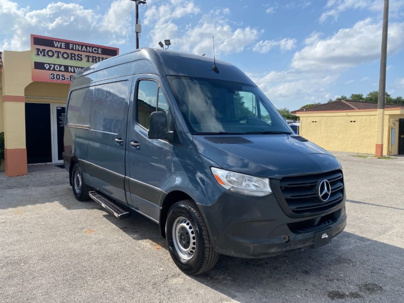 Mercedes-Benz Sprinter Cargo Van 2019 price $25,499