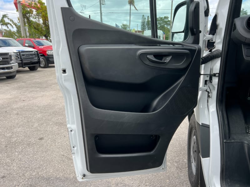 Mercedes-Benz Sprinter Van 2021 price $29,999