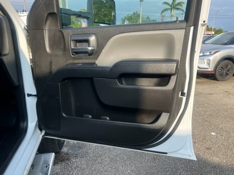 Chevrolet Silverado 2500HD 2018 price $22,999