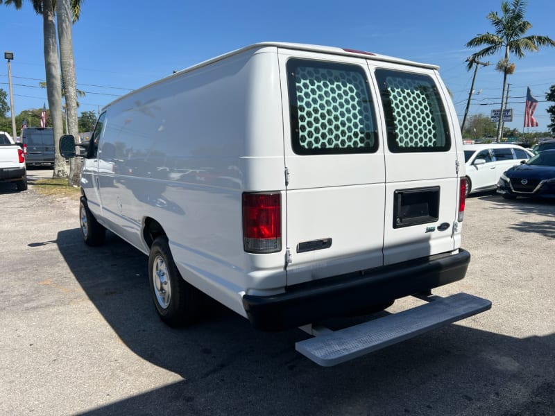 Ford Econoline Cargo Van 2010 price $8,999