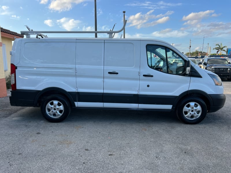 Ford Transit Van 2017 price $11,299