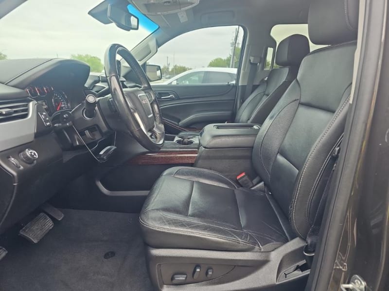 GMC Yukon XL 2019 price $20,999