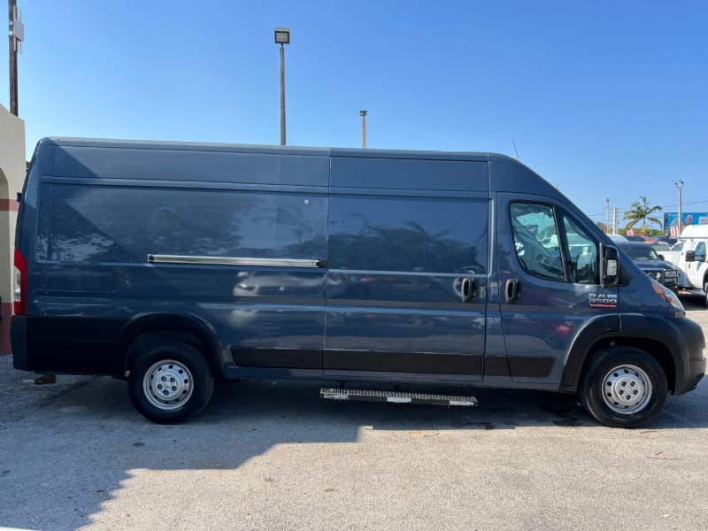 RAM ProMaster Cargo Van 2019 price $25,900