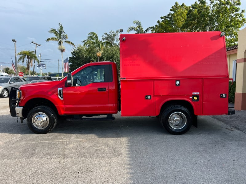 Ford Super Duty F-350 DRW 2017 price $19,499