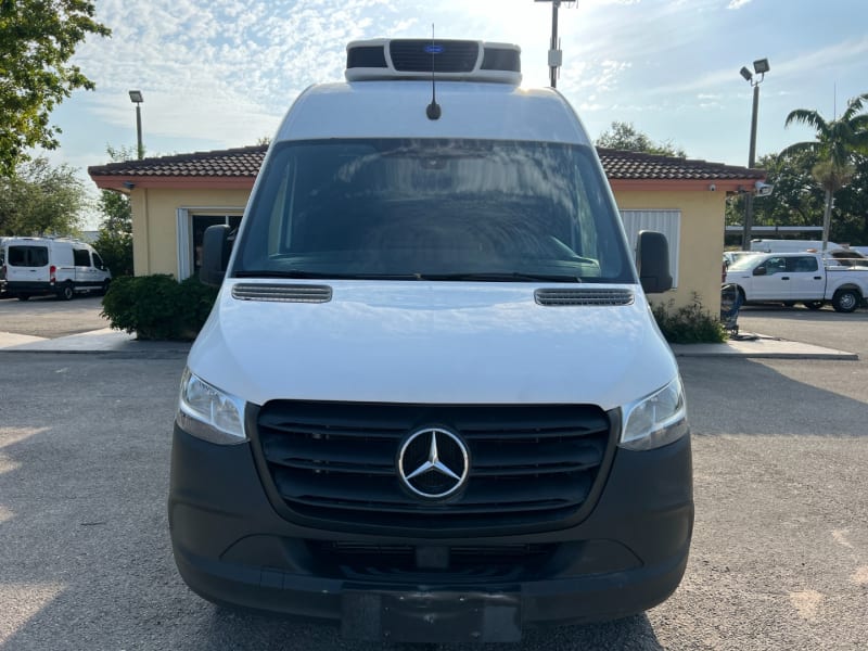 Mercedes-Benz Sprinter Cargo Van 2019 price $31,900