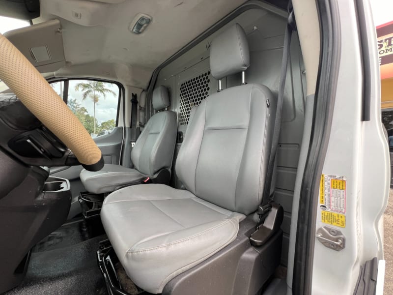 Ford Transit Cargo Van 2016 price $10,799