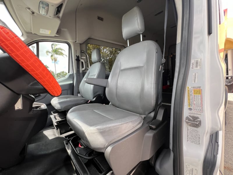 Ford Transit Wagon Handicap 2017 price $27,999