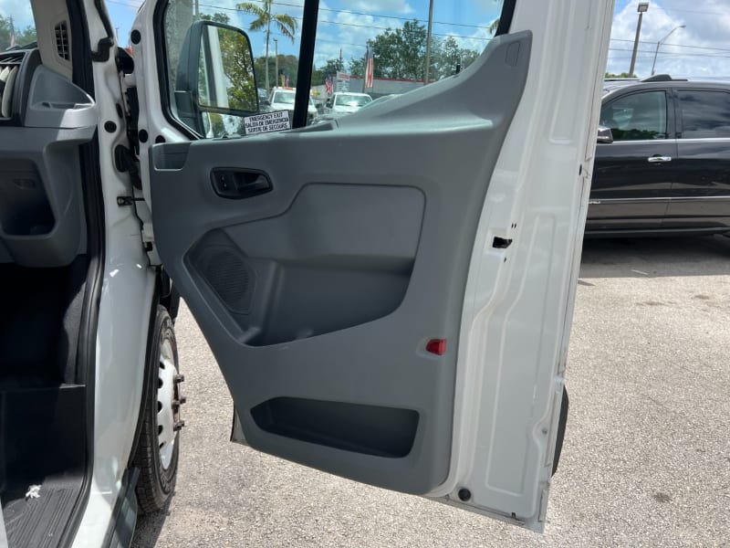 Ford Transit Wagon Handicap 2017 price $27,999