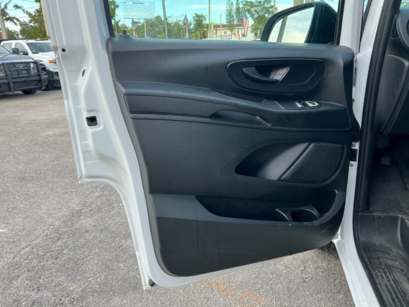 Mercedes-Benz Metris Cargo Van 2019 price $11,499