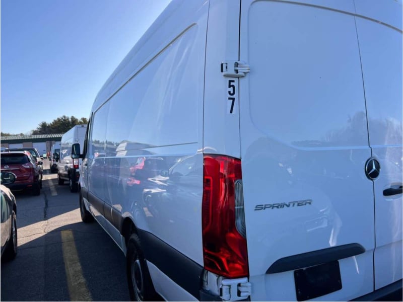 Mercedes-Benz Sprinter Cargo Van 2021 price $27,999