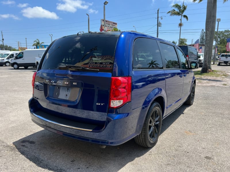 Dodge Grand Caravan 2019 price $11,599