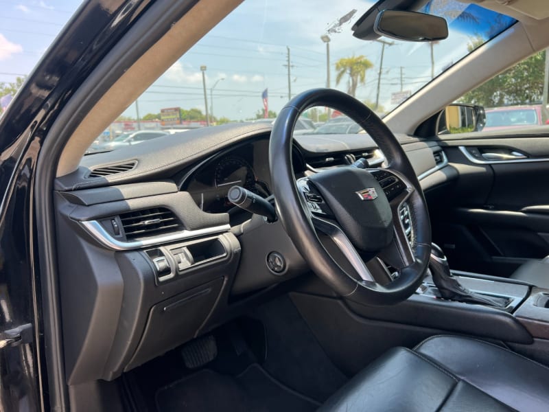 Cadillac XTS 2018 price $8,699