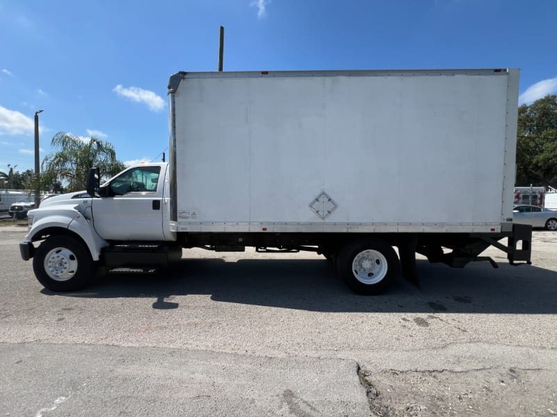 Ford Super Duty F-600 DRW 2017 price $18,999