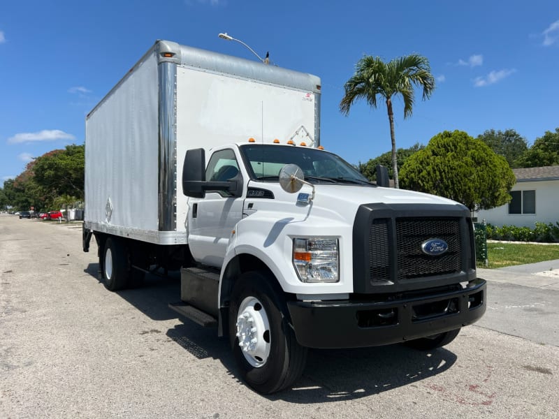 Ford Super Duty F-600 DRW 2017 price $18,999