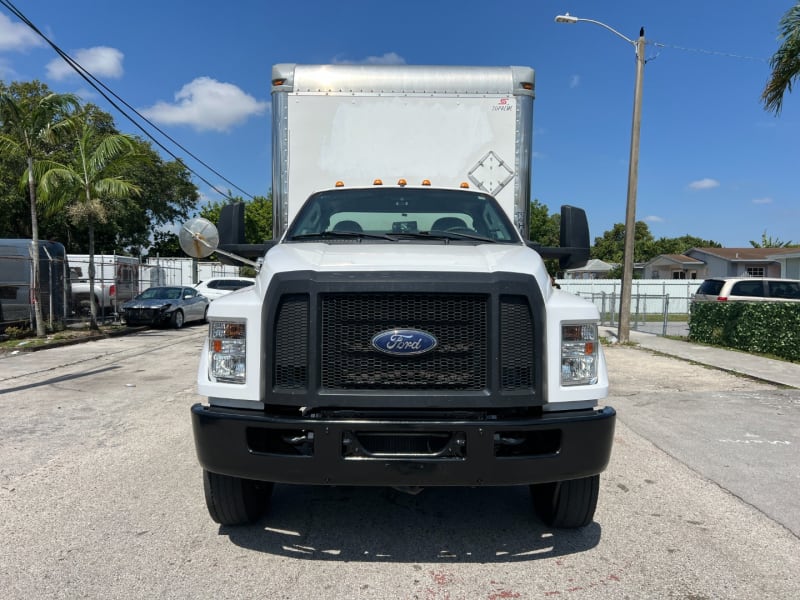 Ford Super Duty F-600 DRW 2017 price $18,999