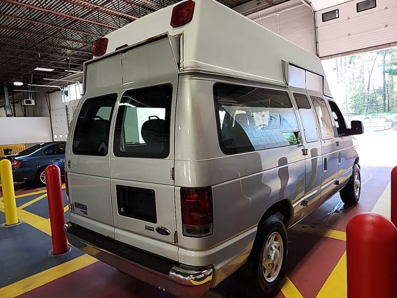 Ford Econoline Cargo Van 2014 price $10,900