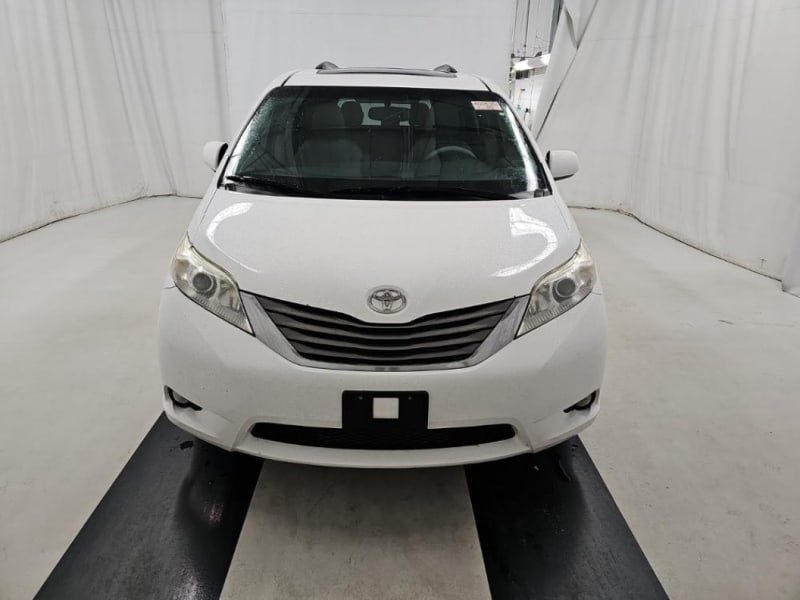 Toyota Sienna 2012 price $14,699