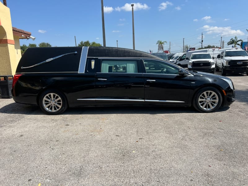 Cadillac XTS 2015 price $29,999