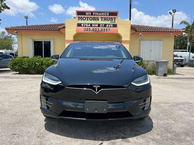 Tesla Model X 2017 price $28,499