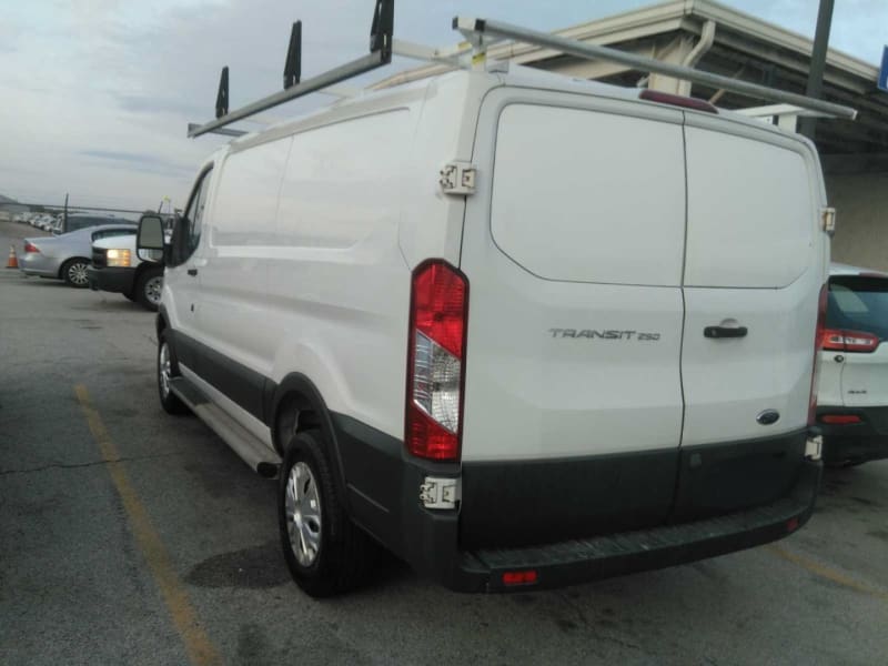 Ford Transit Van 2018 price $13,999