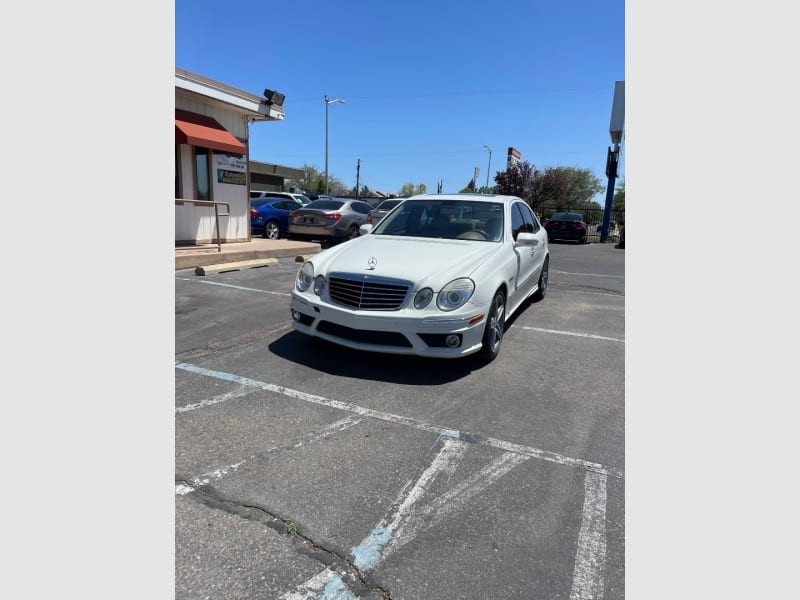 Mercedes-Benz E-Class 2007 price $15,000